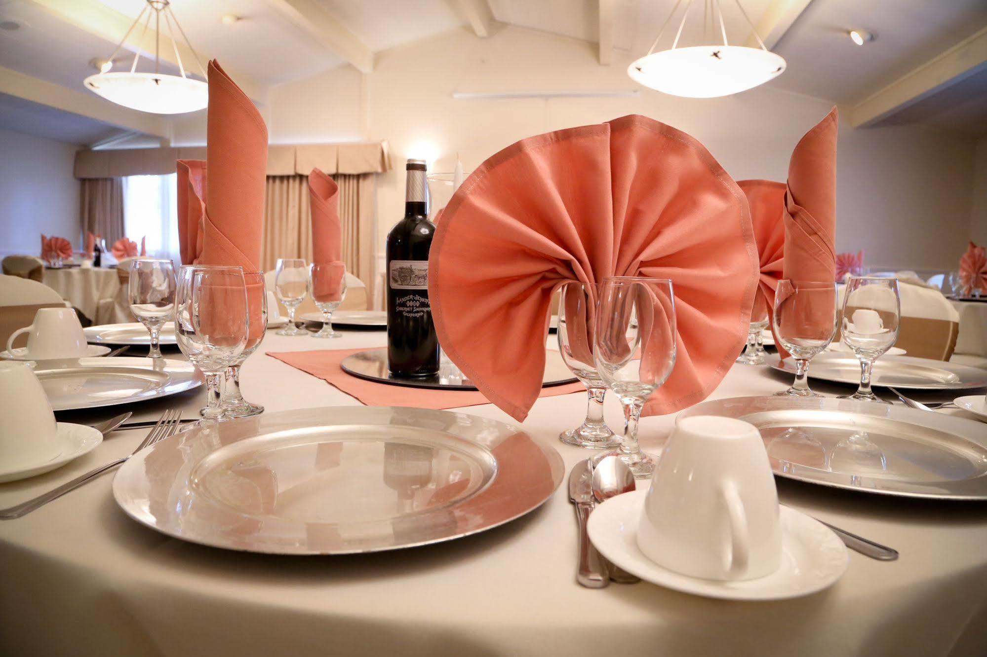 Los Gatos Lodge Екстериор снимка